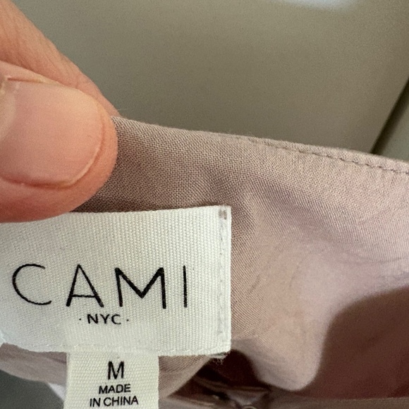 Cami NYC Victoria tank camisole size M. 100% silk - Picture 4 of 8